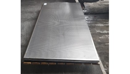 лист перфорированный нержавеющий 0,1 мм Qg 5-8 AISI 304 купить в Ижевске