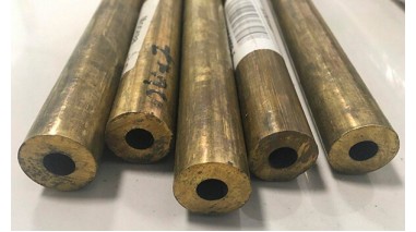 Труба латунная ДКРНМ 8x1 мм Л63 тянутая ГОСТ 494-2014 фото
